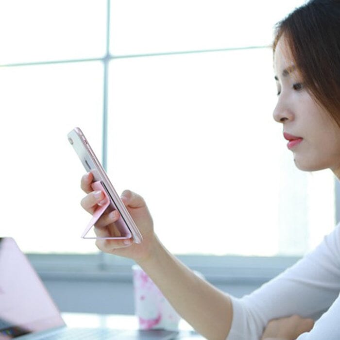 Invisible Stands MOFT