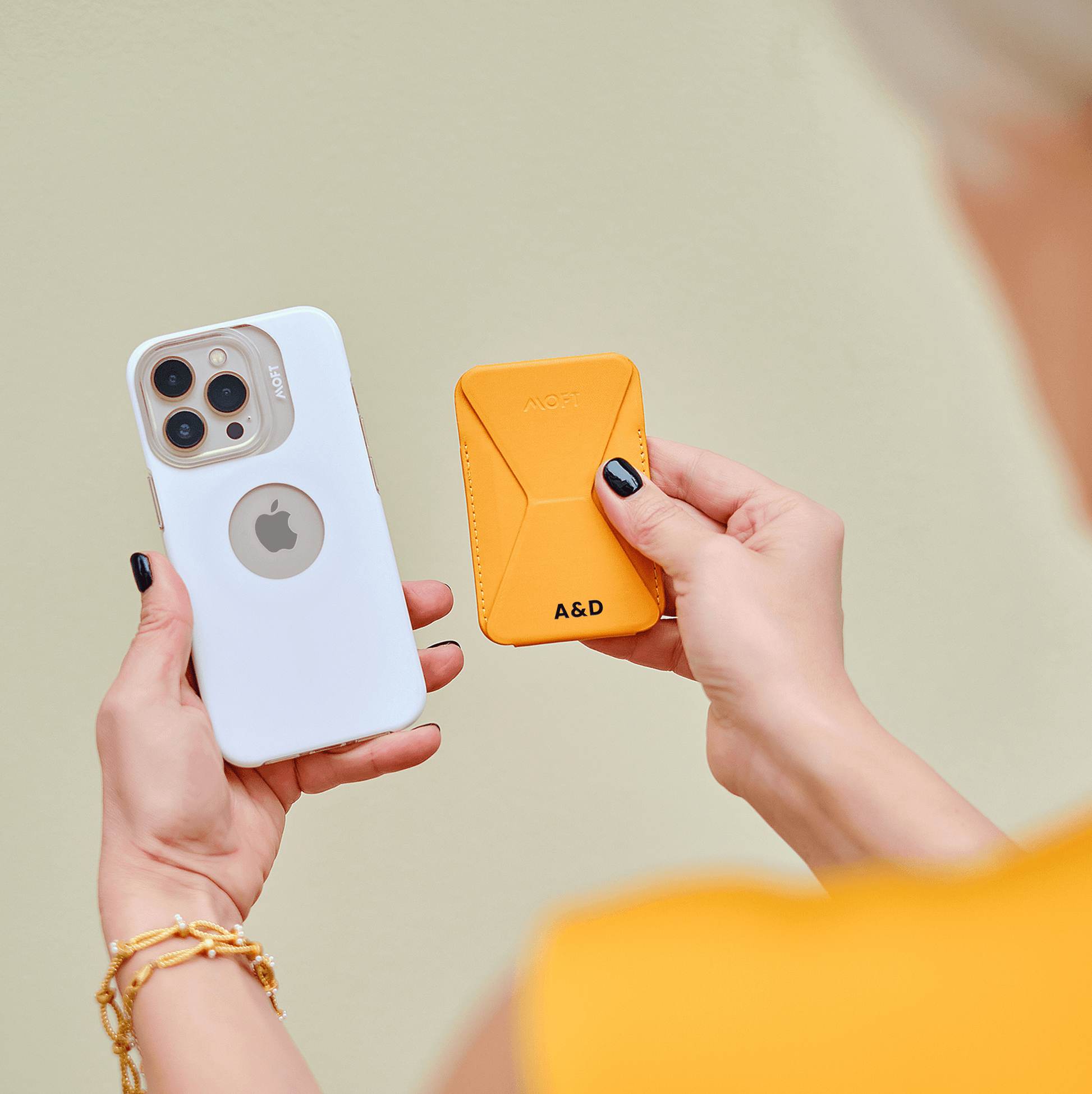 Custom Phone Stand & Wallet - MagSafe Compatible MOFT