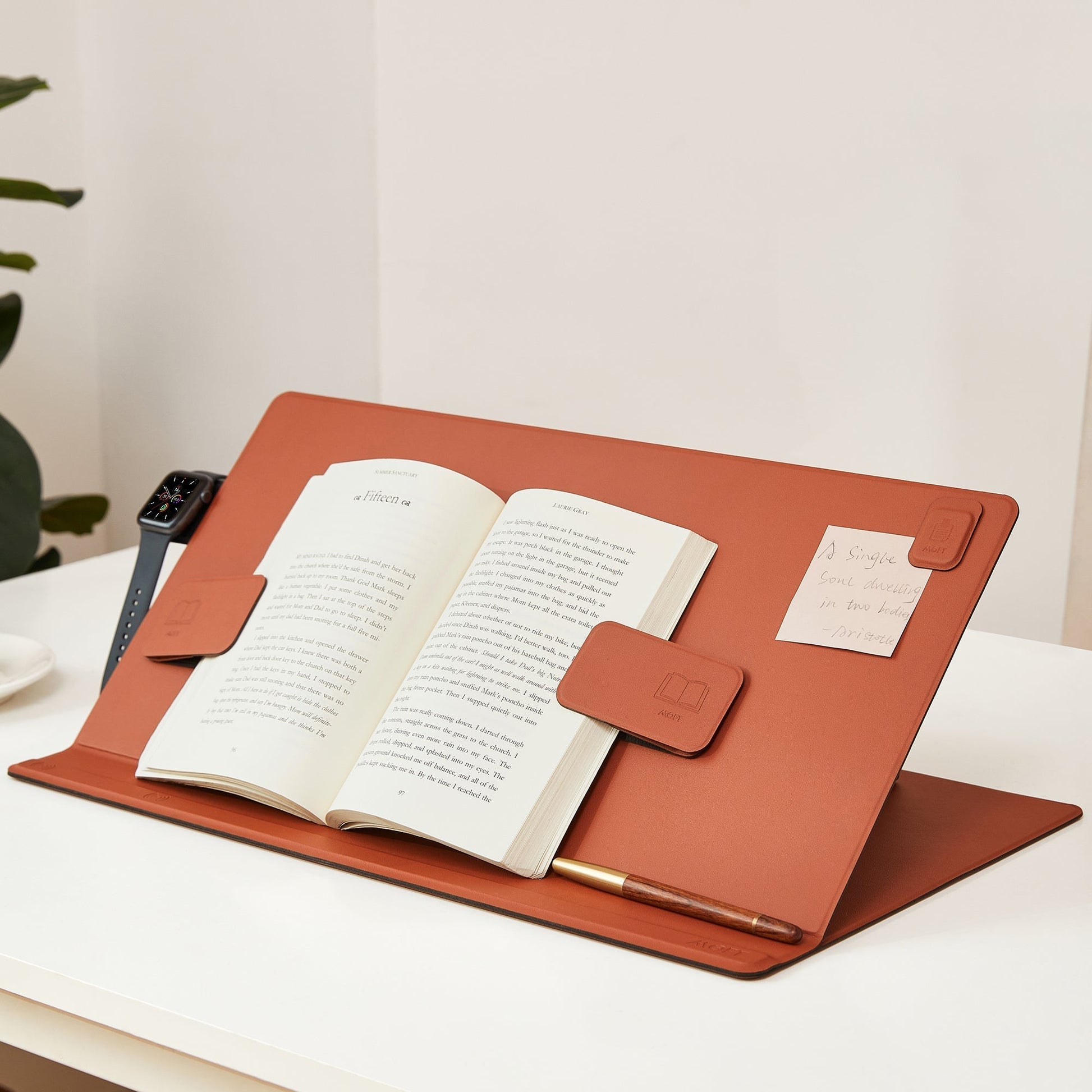 Smart Desk Mat MOFT
